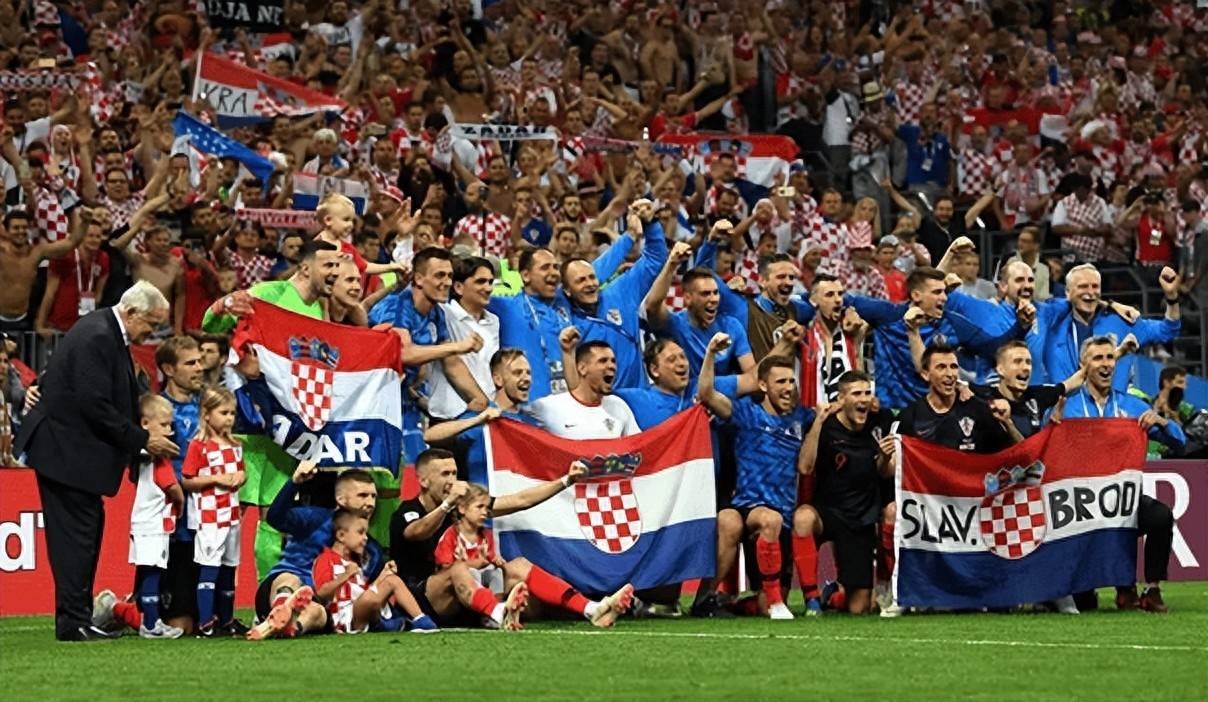 乌克兰大胜波兰，成功晋级欧国联四强，挺进半决赛的简单介绍