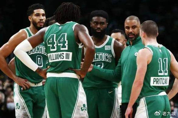 雄鹿大胜凯尔特人取得五连胜