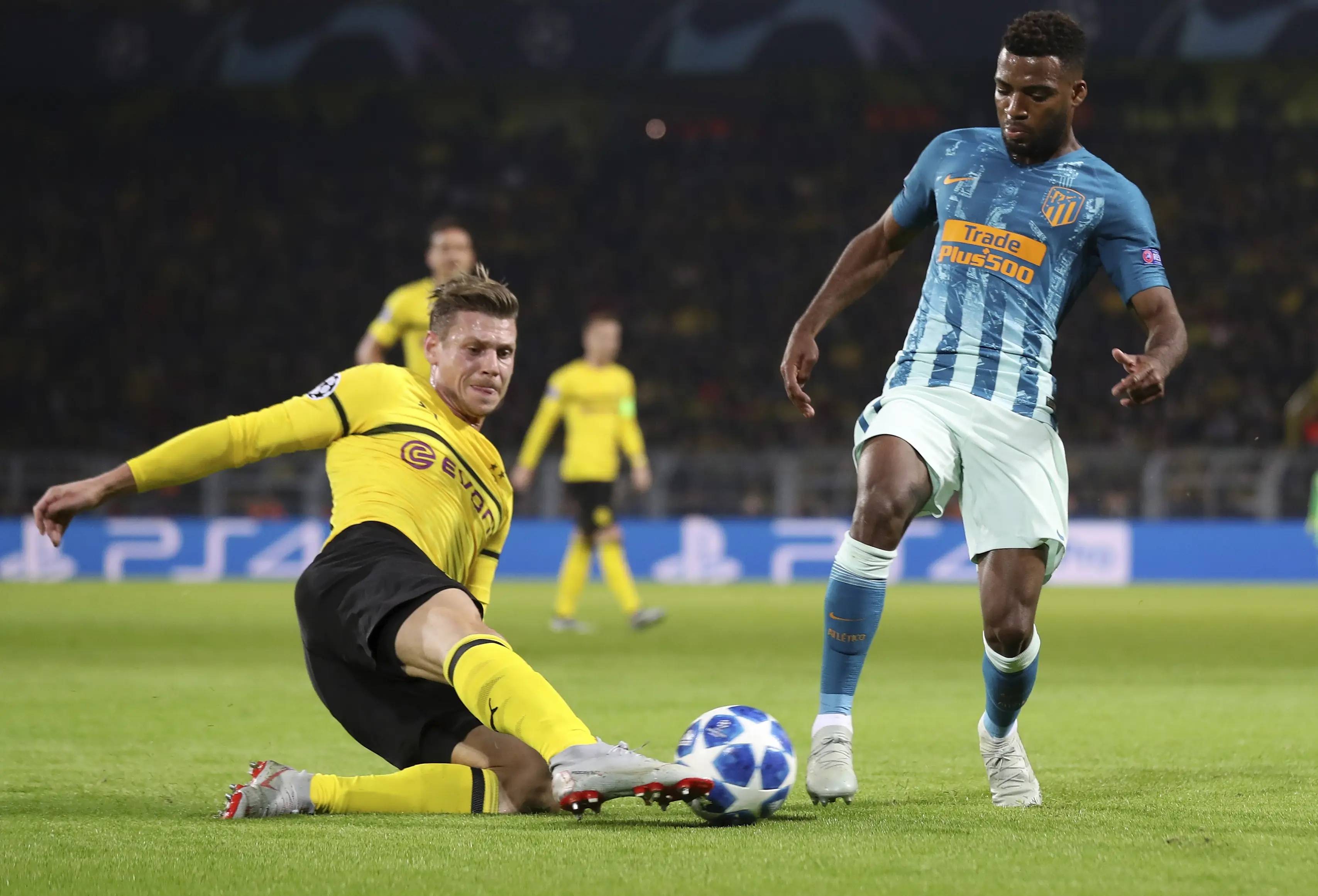 包含欧洲足球豪门将在赛场上进行激烈对决的词条