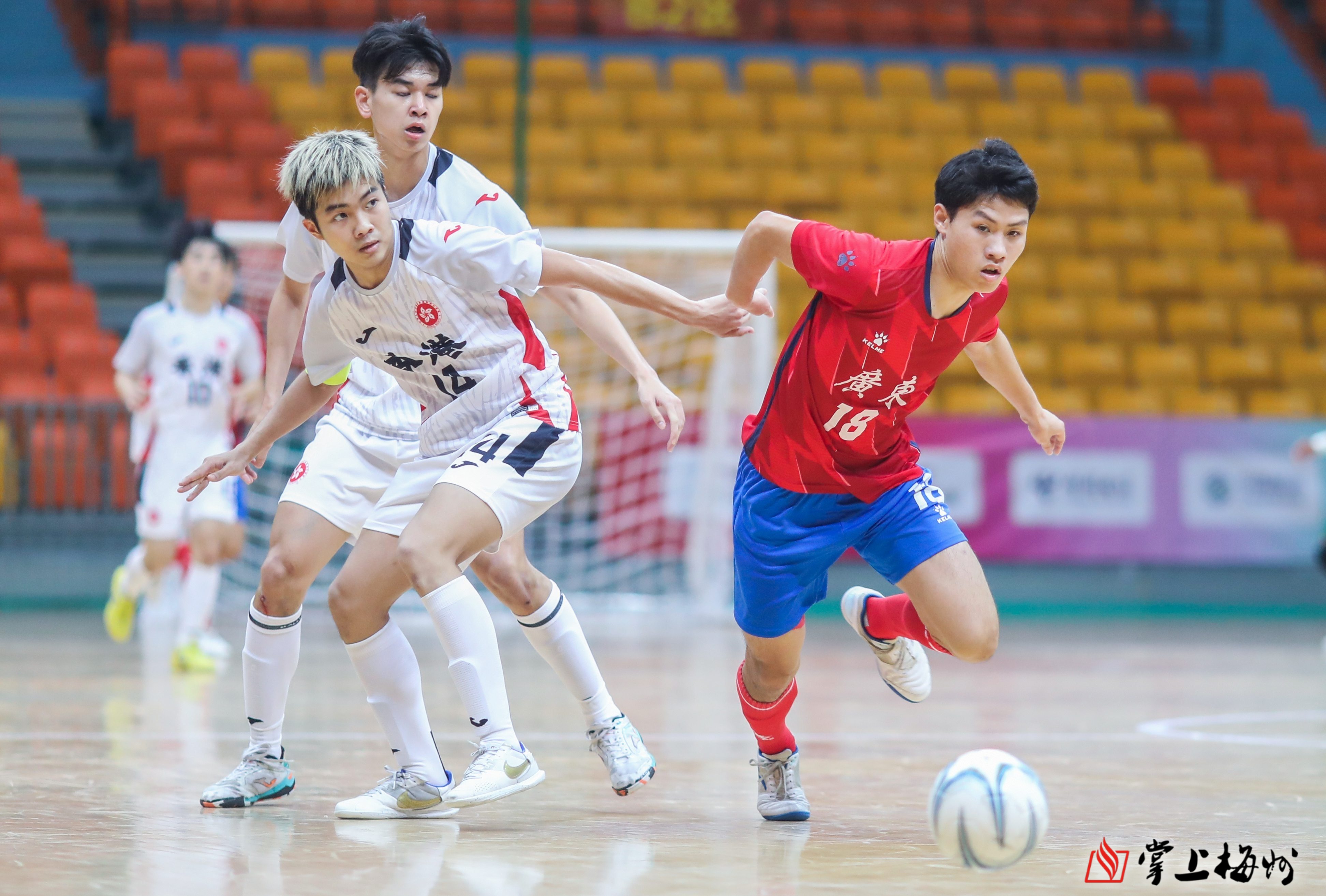 香港球队胜出，成功杀进淘汰赛