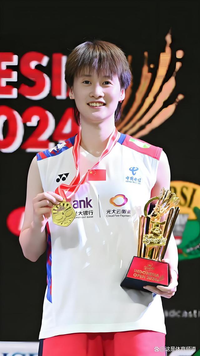 法国队鏖战中国队,陈雨菲带队取胜 法国队鏖战中国队,陈雨菲带队取胜