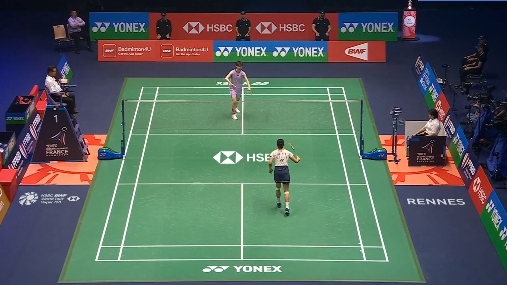 法国队鏖战中国队,陈雨菲带队取胜 法国队鏖战中国队,陈雨菲带队取胜