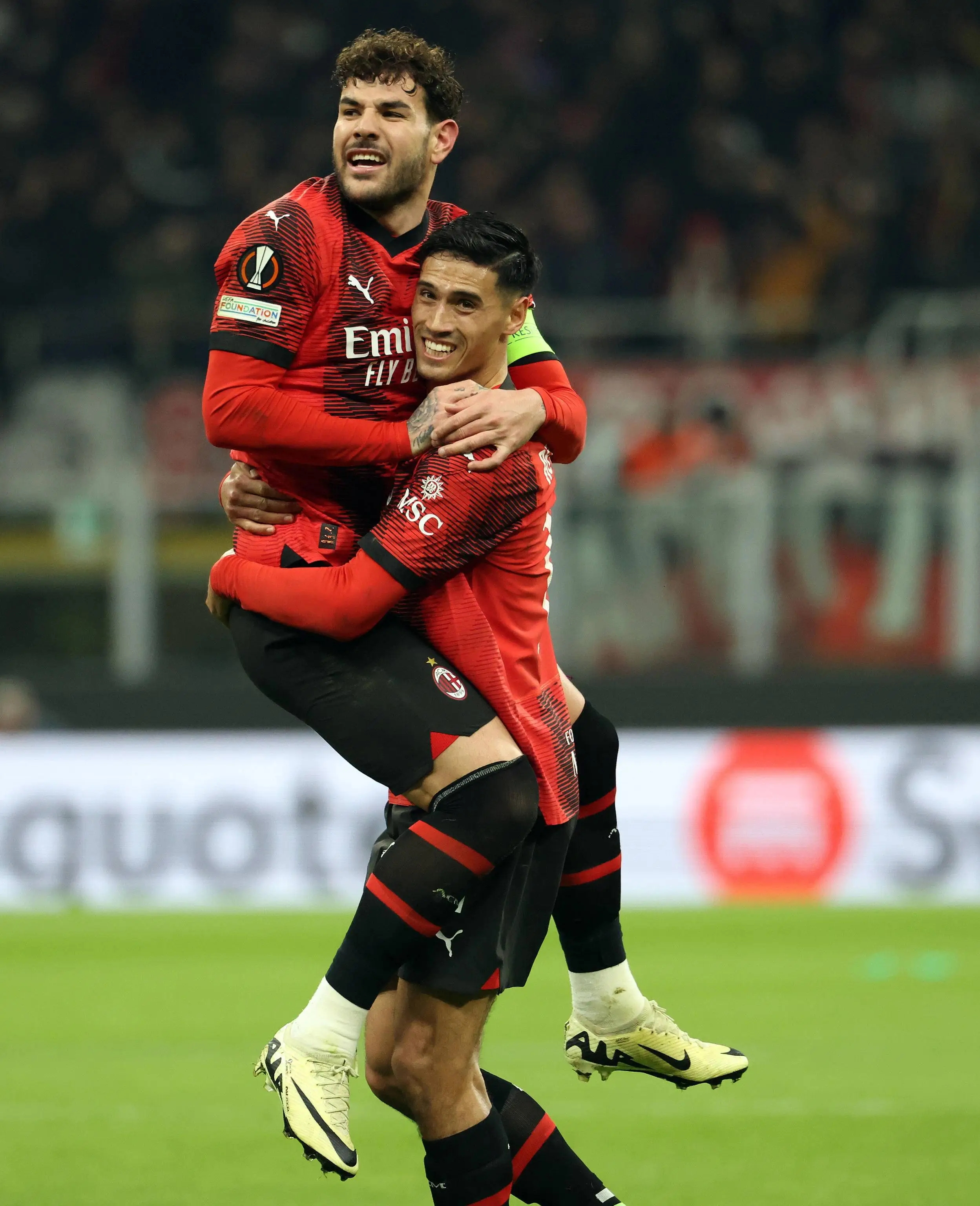 欧预赛：最新战况揭晓，球员备战中