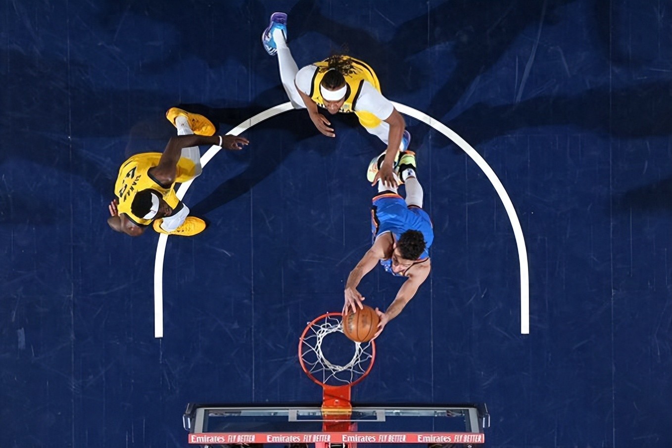 步行者完胜四川队,麦科勒姆状态火热 步行者完胜四川队,麦科勒姆状态火热