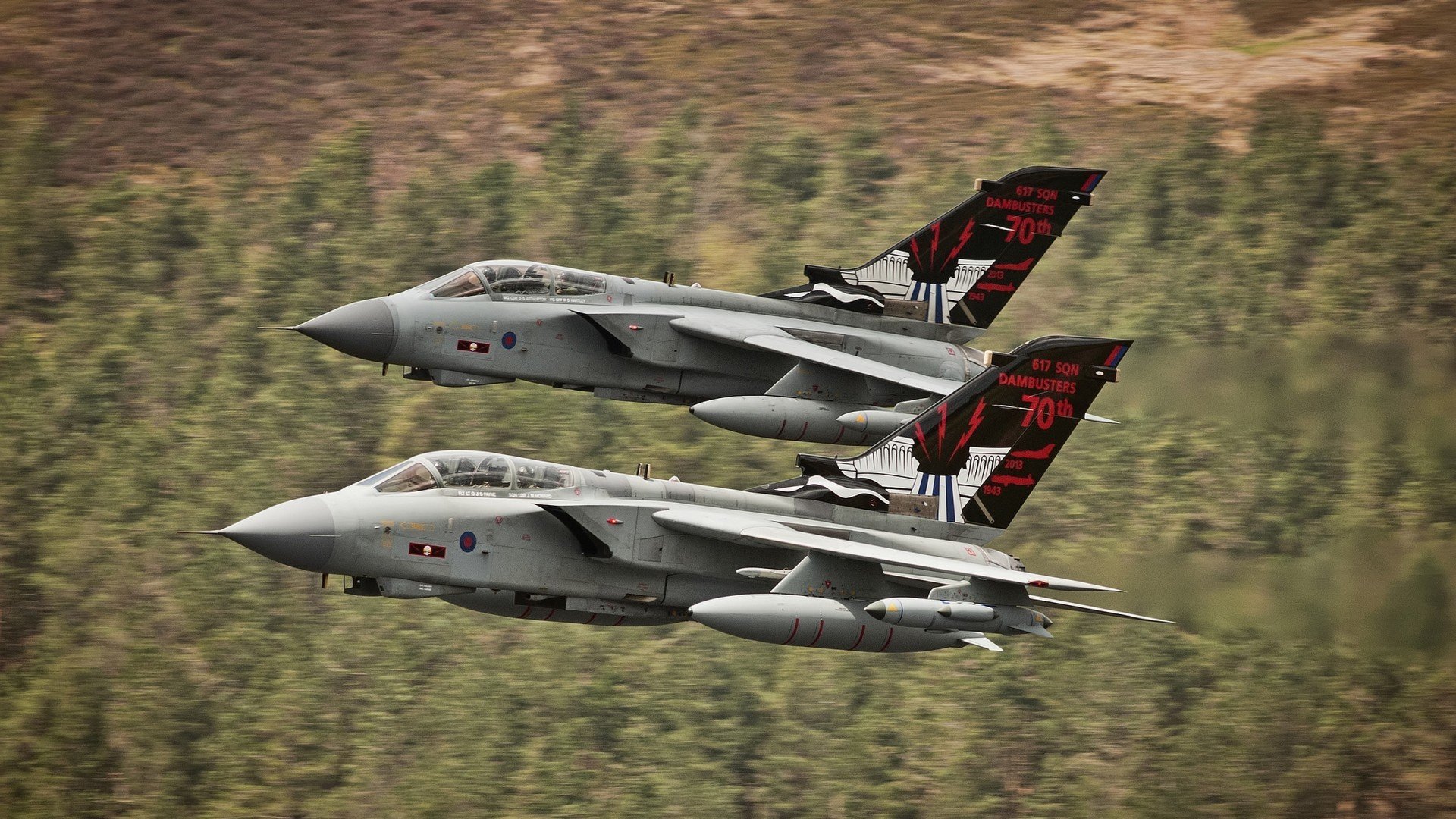 雕塑与战火，巴斯托尼爆发，伊拉克末节带走克罗地亚